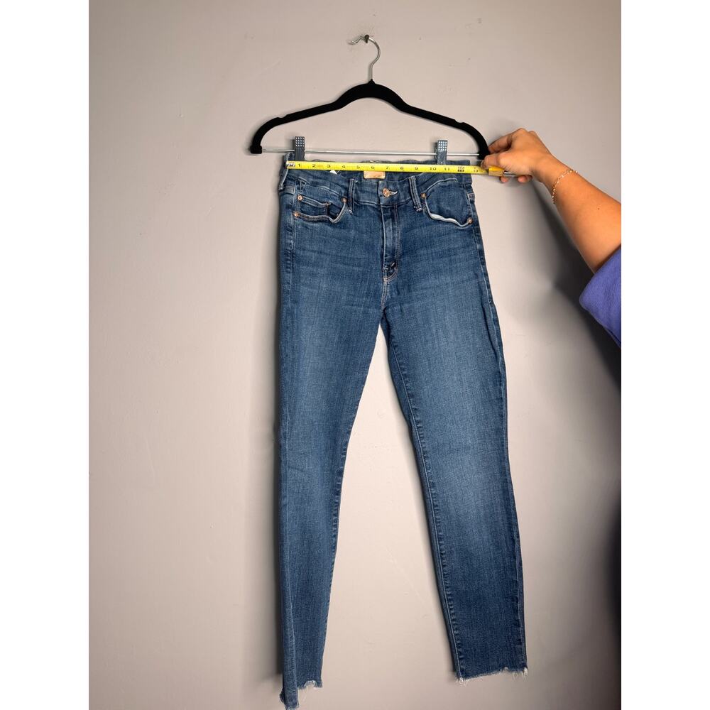 Mother Denim The Looker Crop Jeans Size 28 Medium Wash Skinny Raw Hem Raw - Picture 5 of 6
